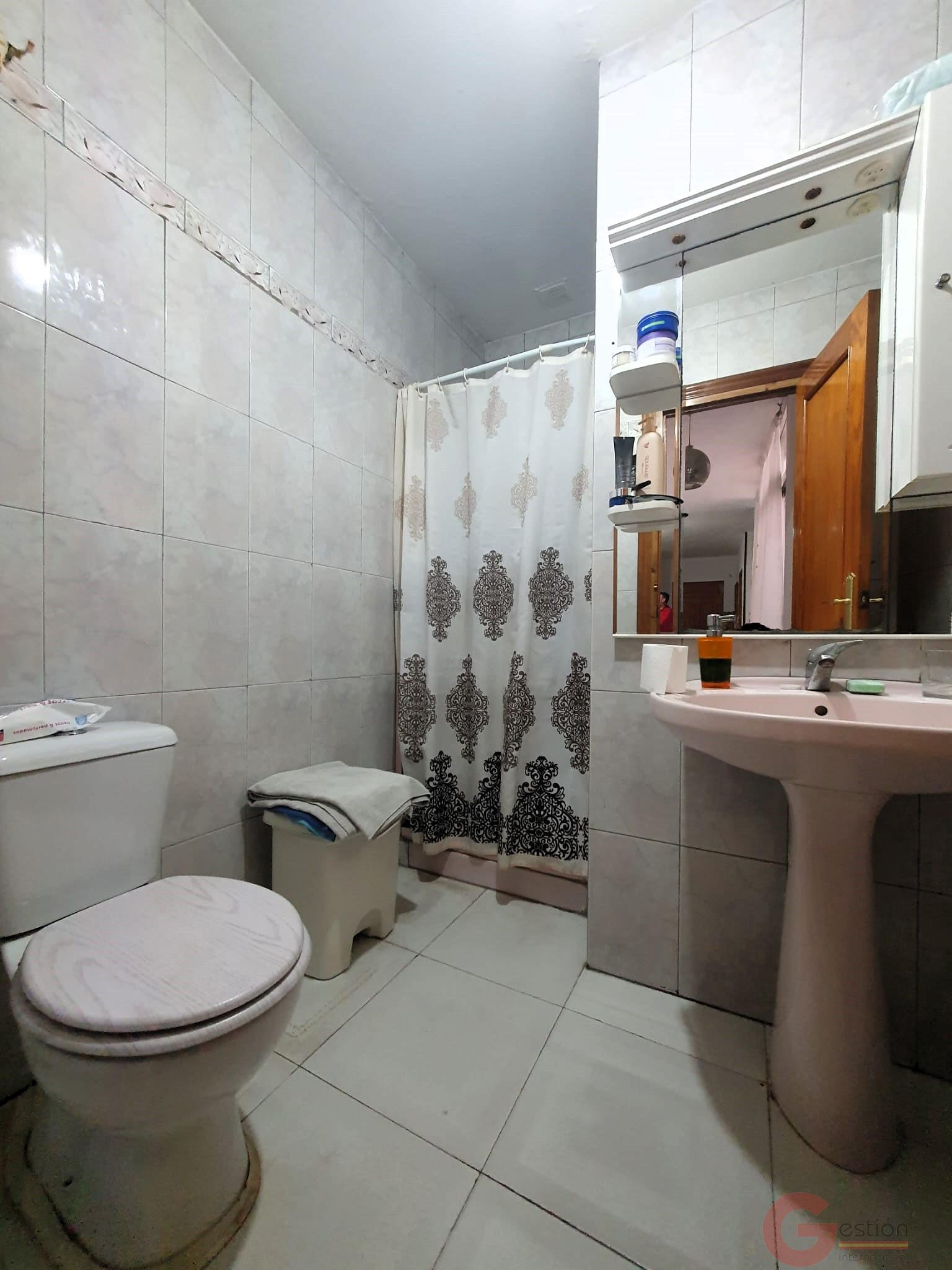 Venta de casa en Vélez de Benaudalla Venta de casa en Vélez de Benaudalla