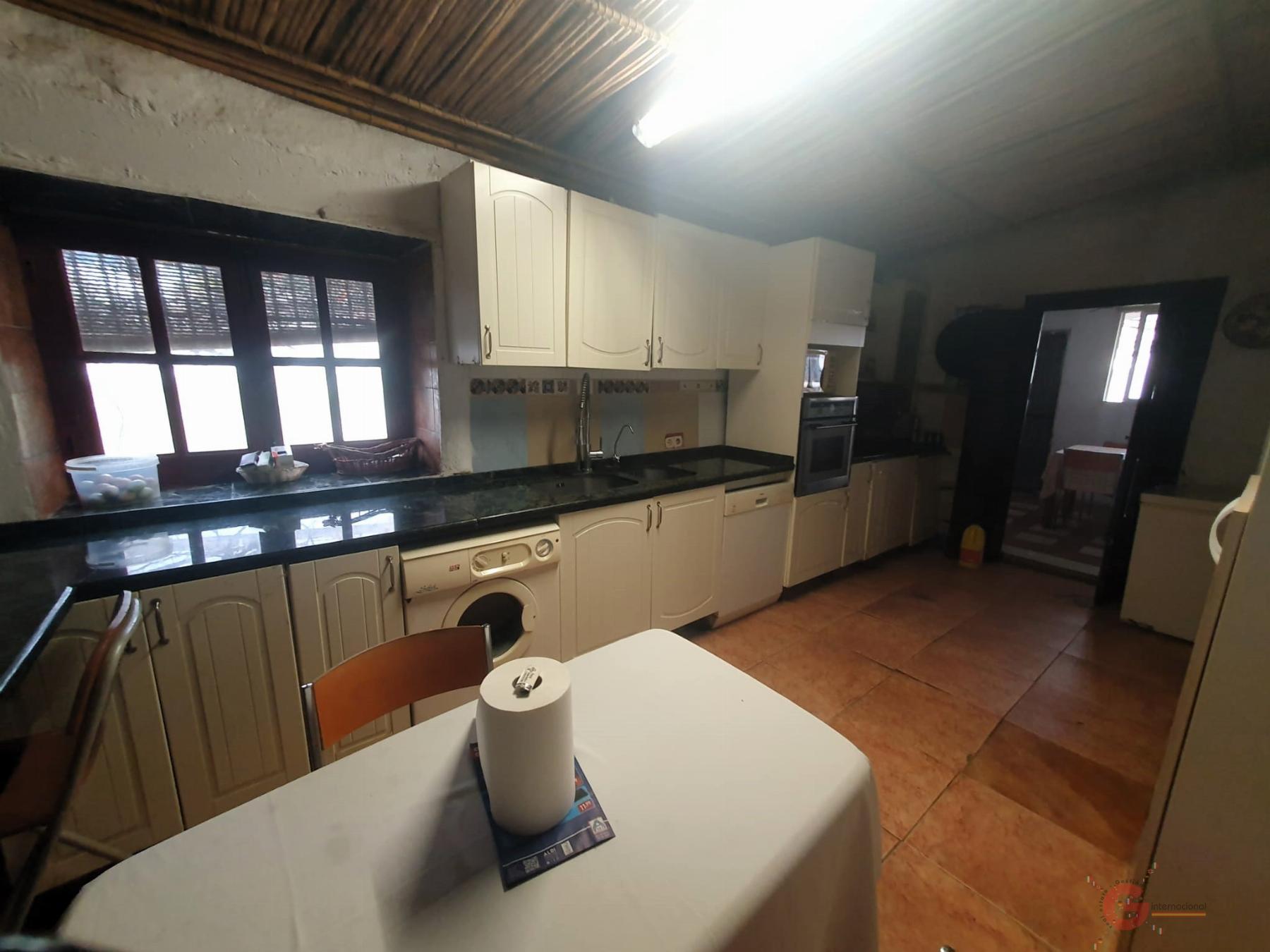 For sale of rural property in Motril