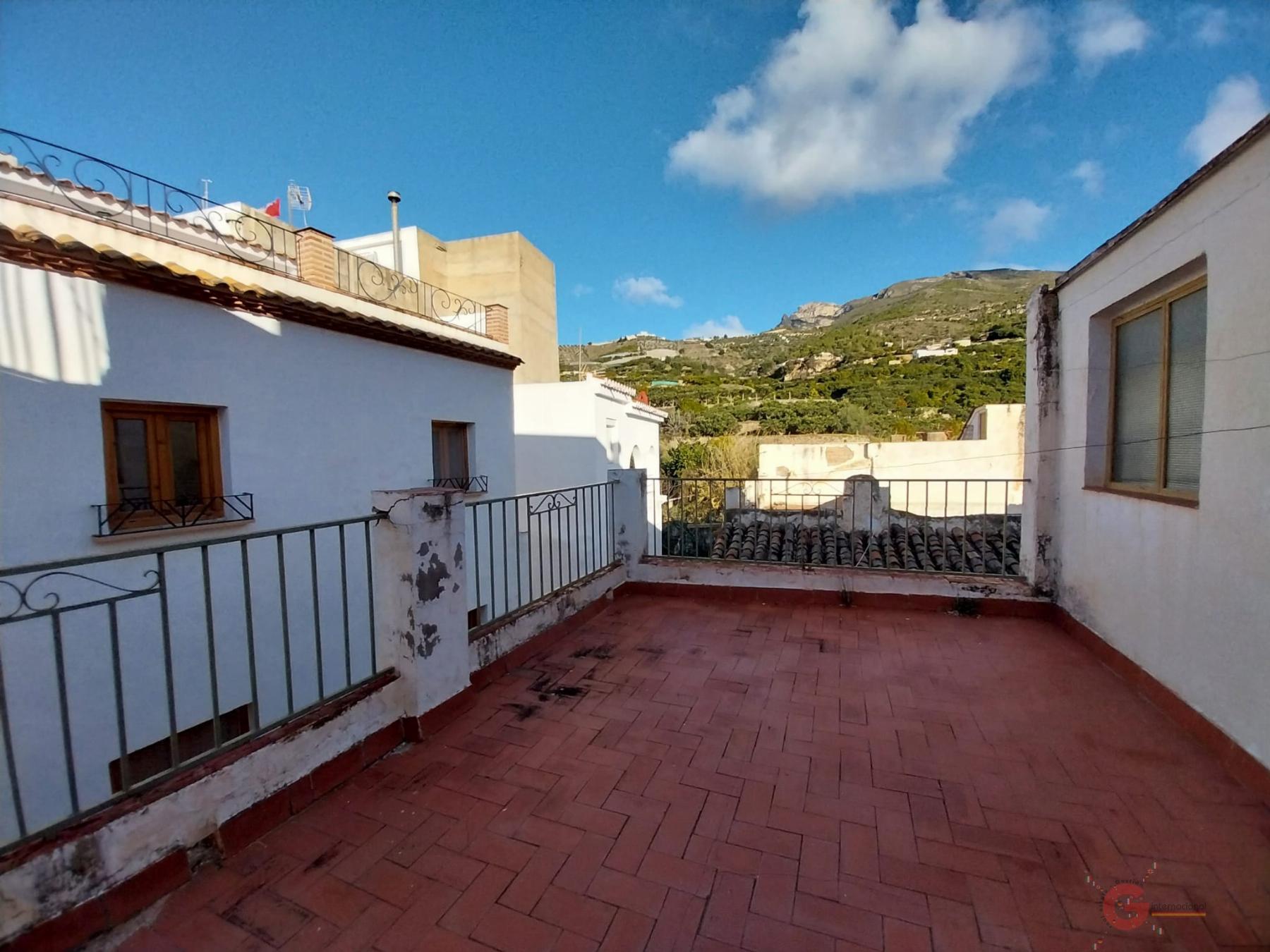 For sale of house in Itrabo