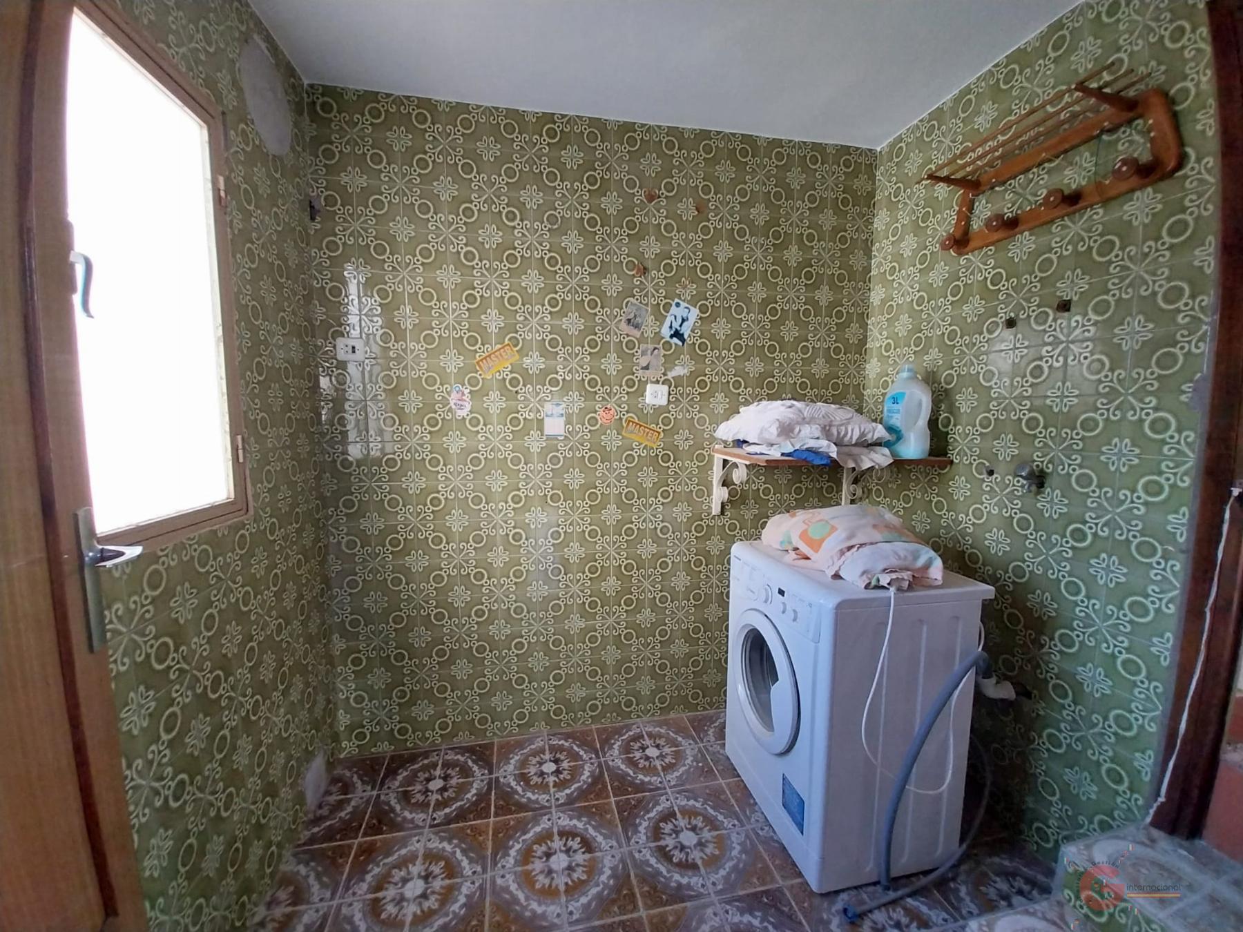 For sale of house in Itrabo