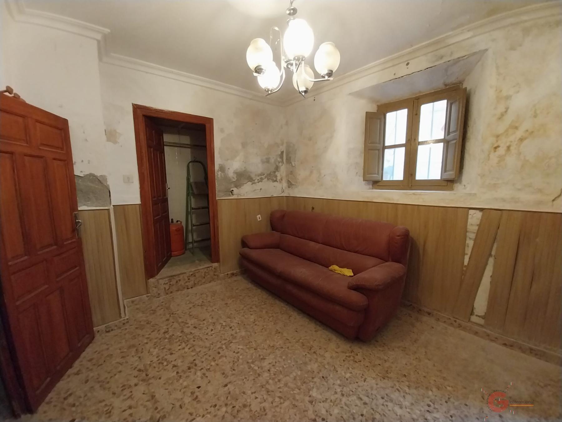 For sale of house in Itrabo