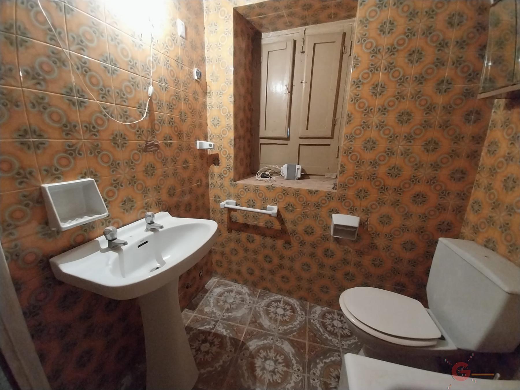 For sale of house in Itrabo