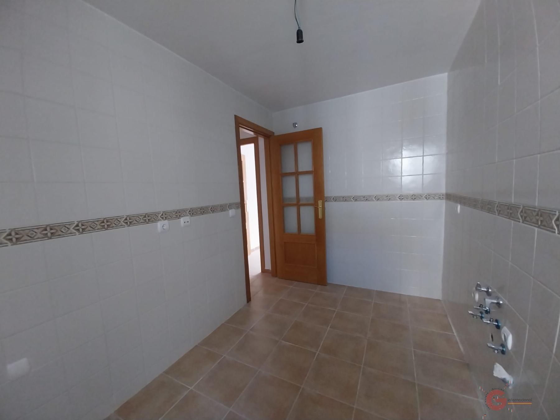 For sale of flat in Itrabo