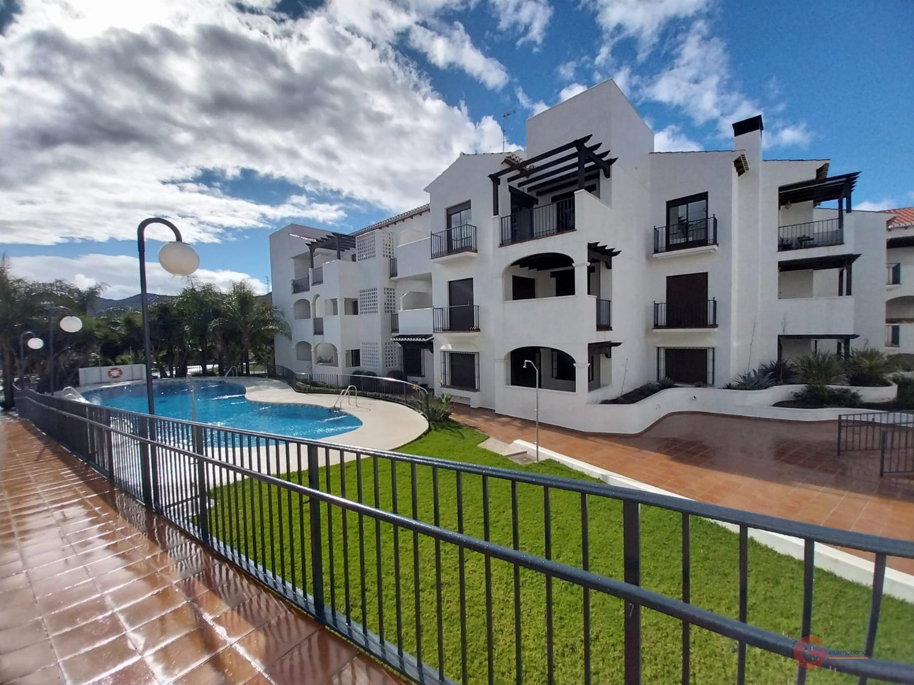 For sale of flat in Itrabo