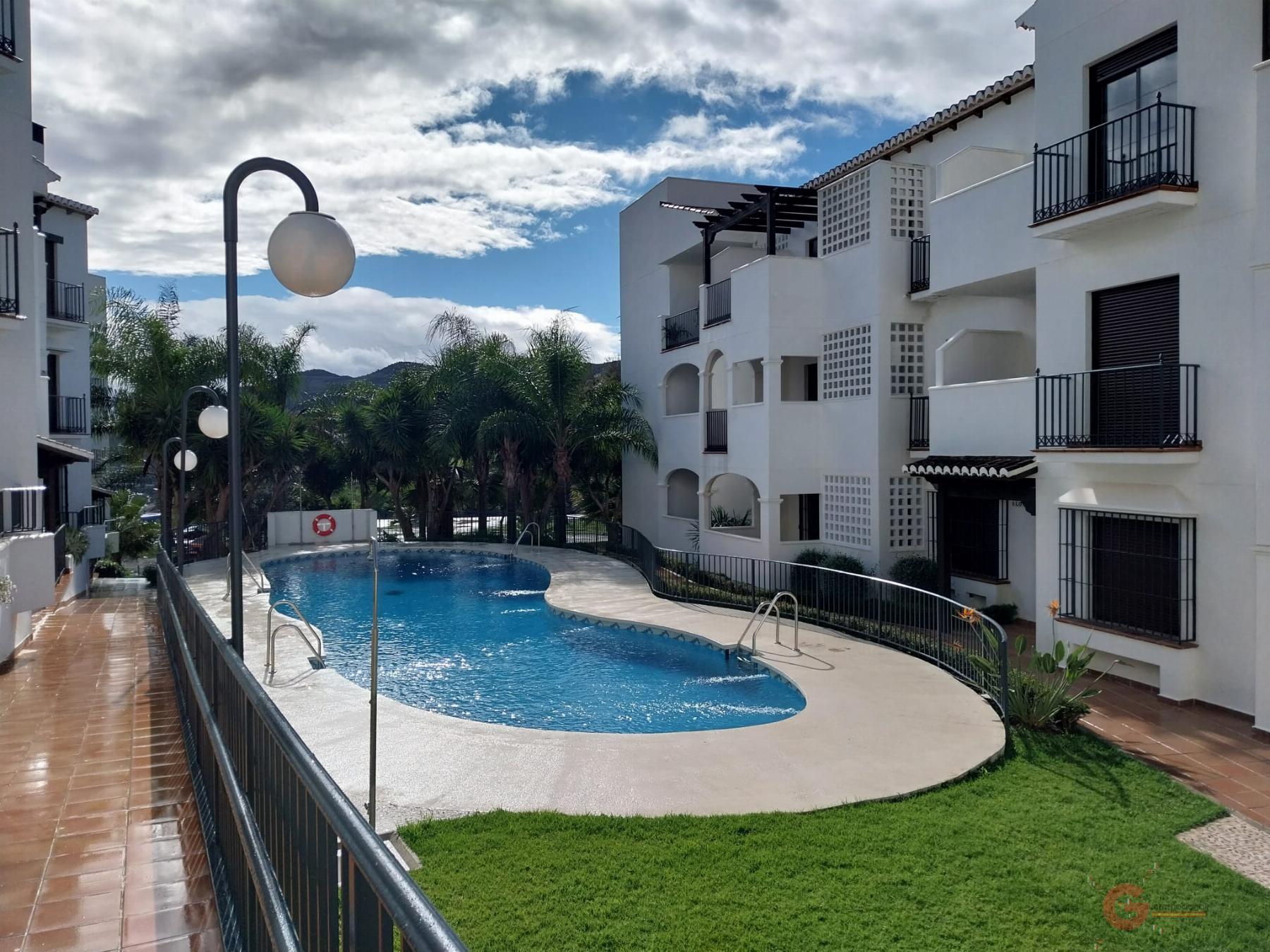 For sale of flat in Itrabo