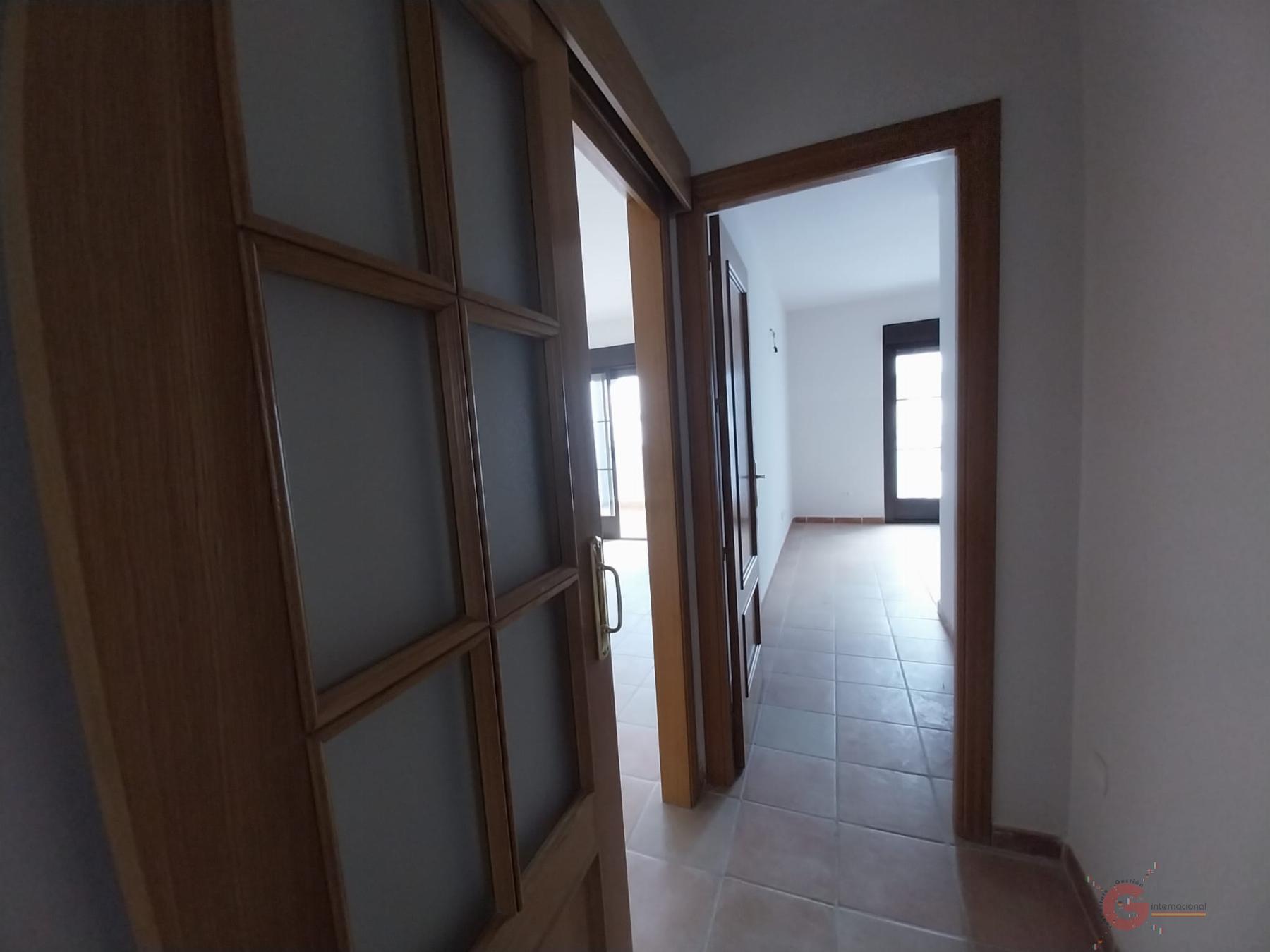 For sale of flat in Itrabo
