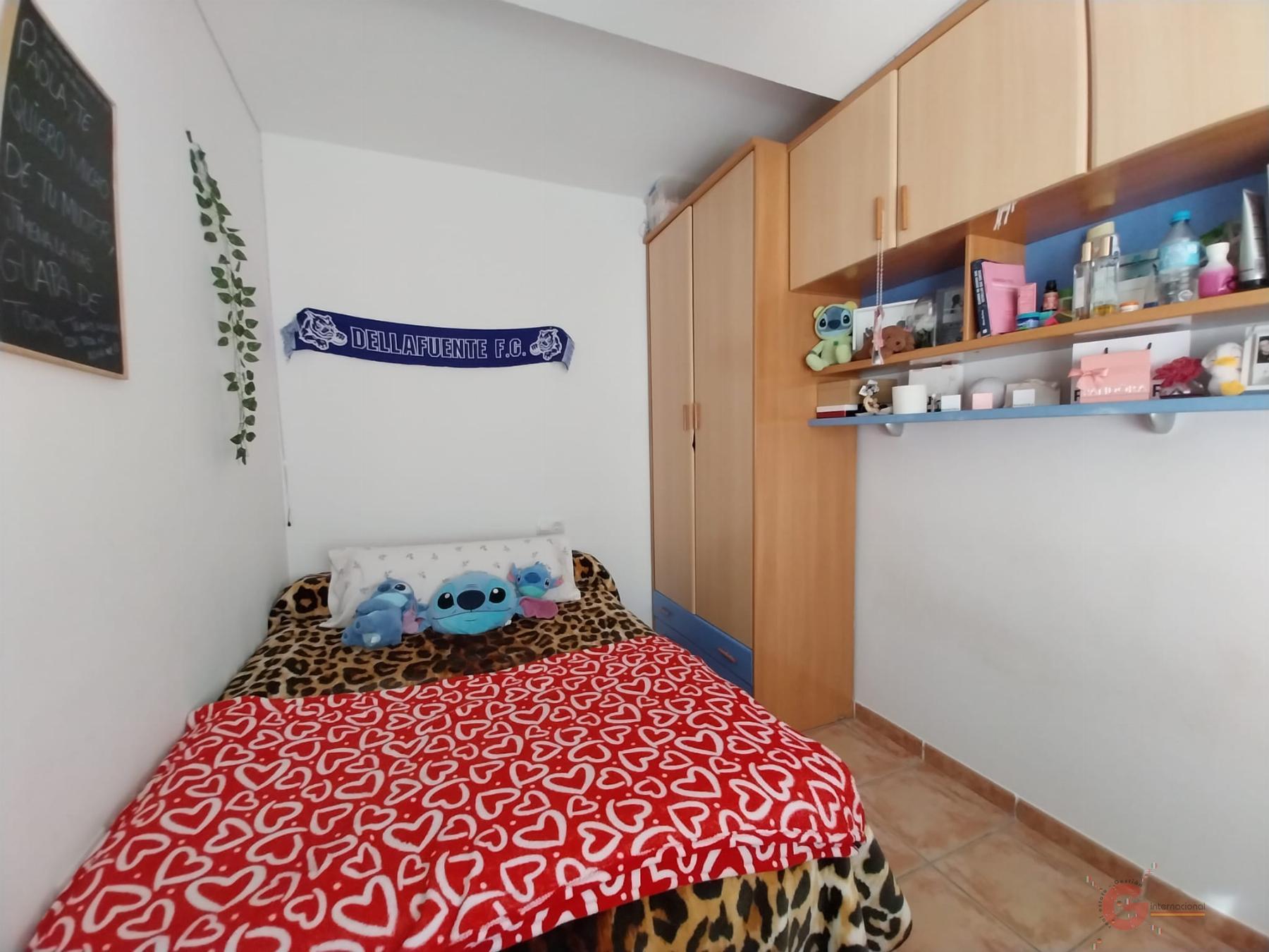 For sale of house in Lobres