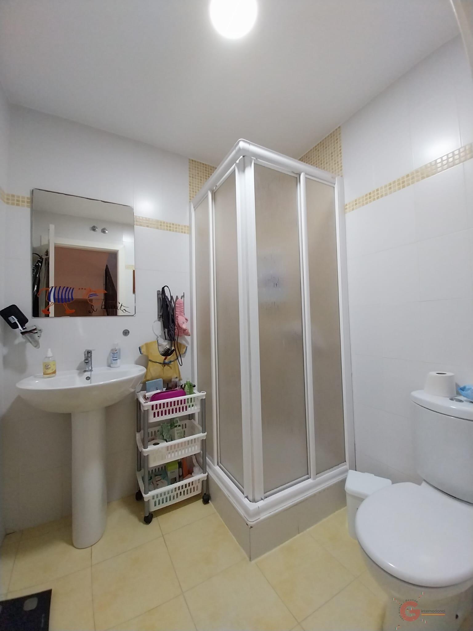 For sale of house in Lobres