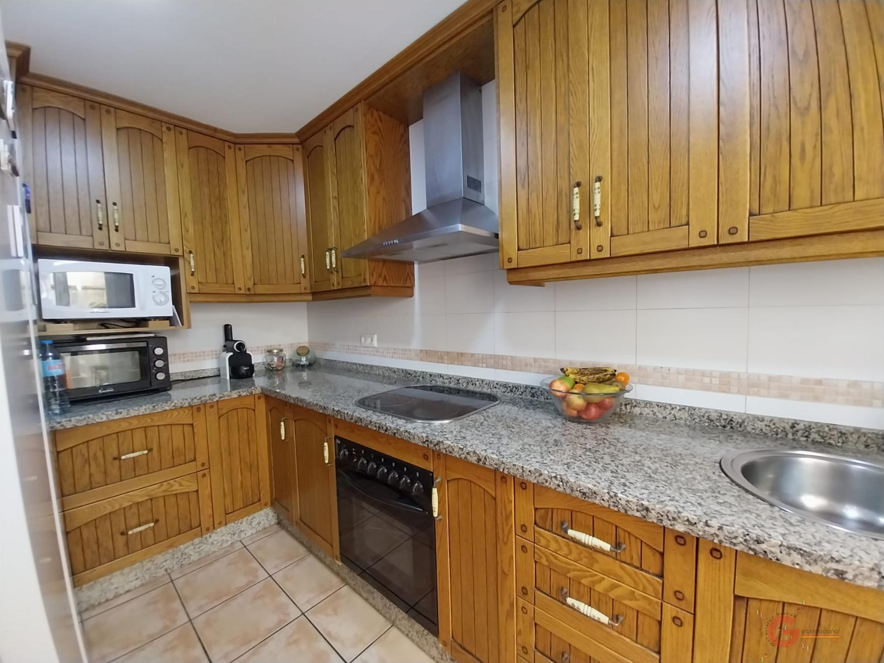 For sale of house in Lobres