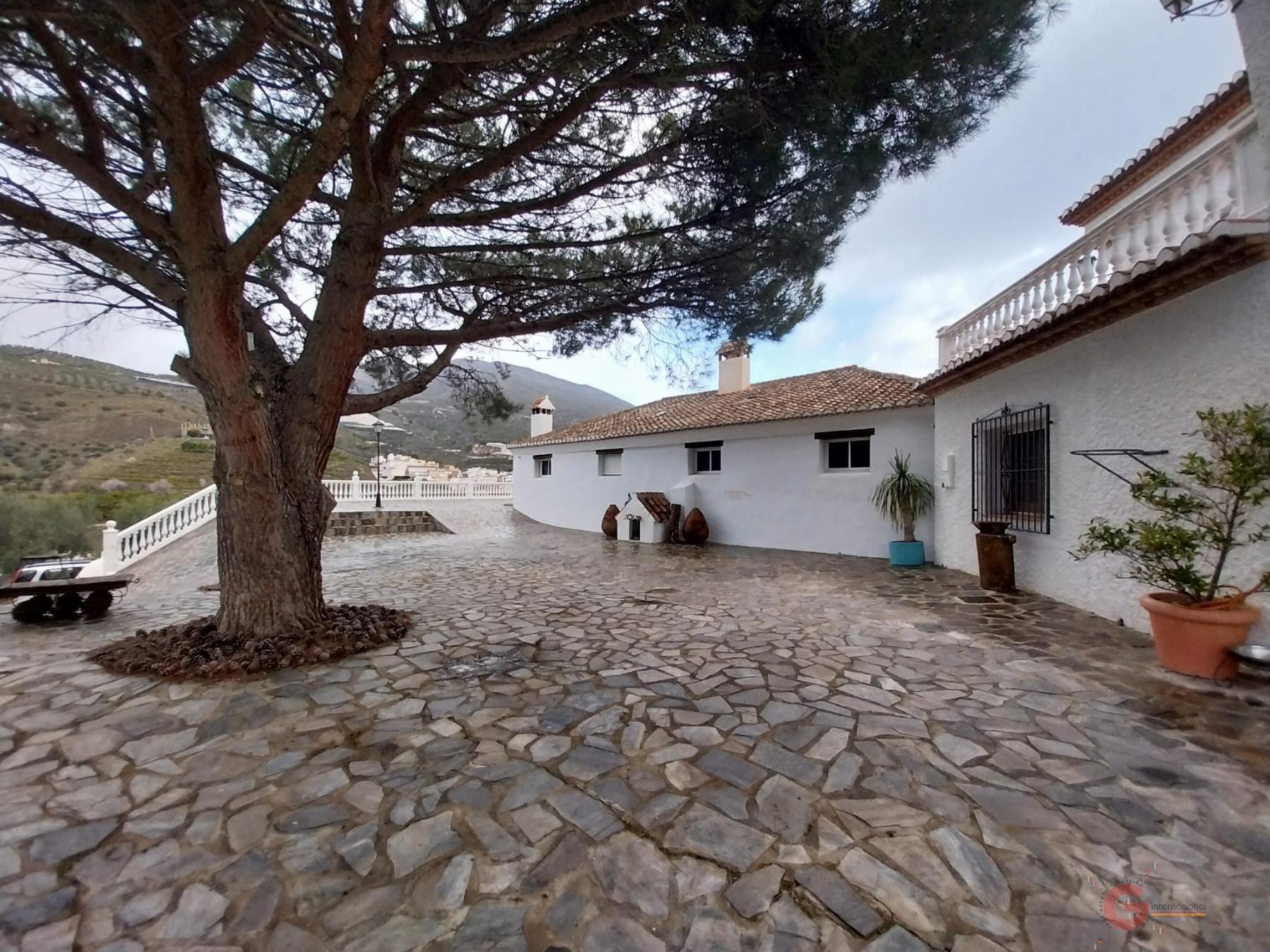 For sale of rural property in Itrabo