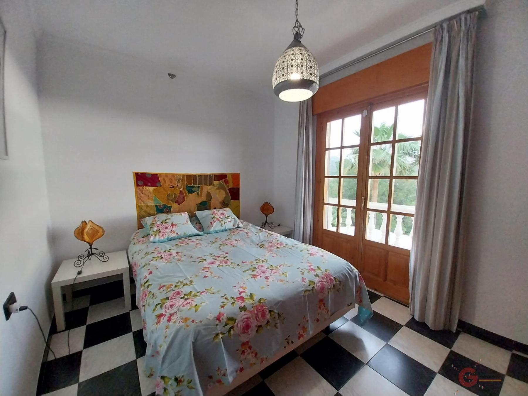 For sale of rural property in Itrabo