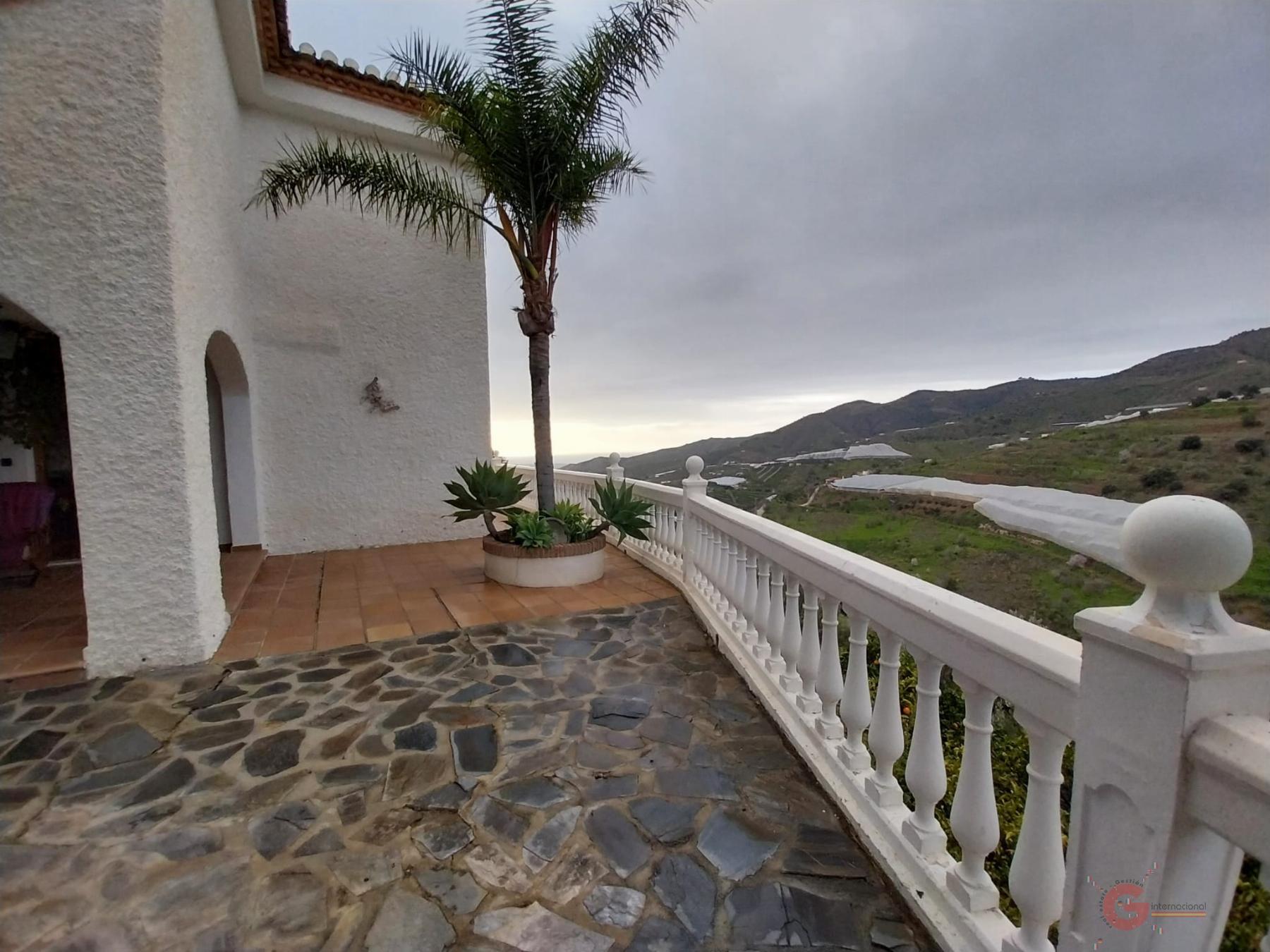 For sale of rural property in Itrabo