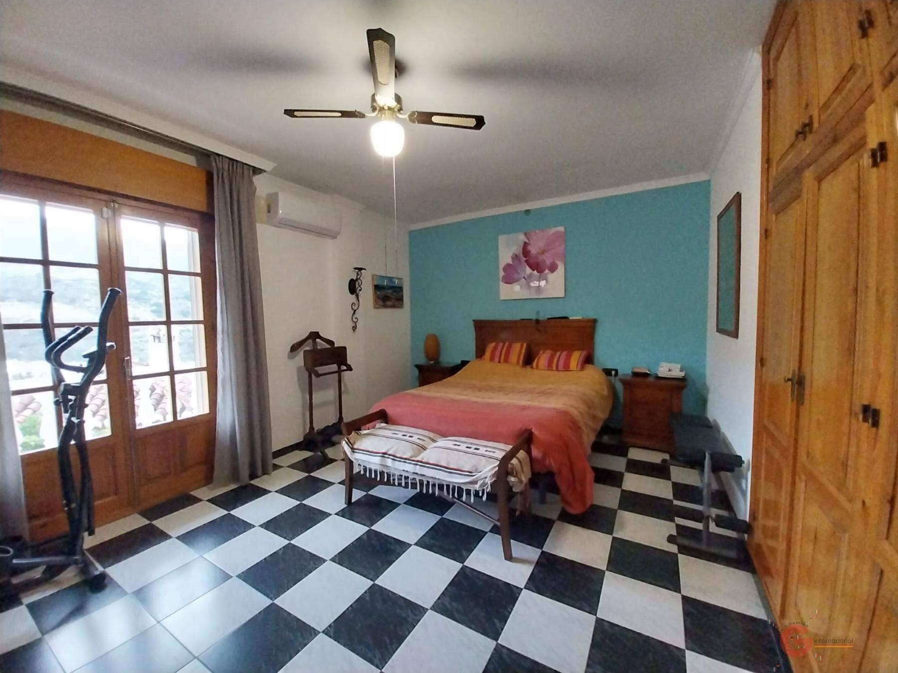 For sale of rural property in Itrabo