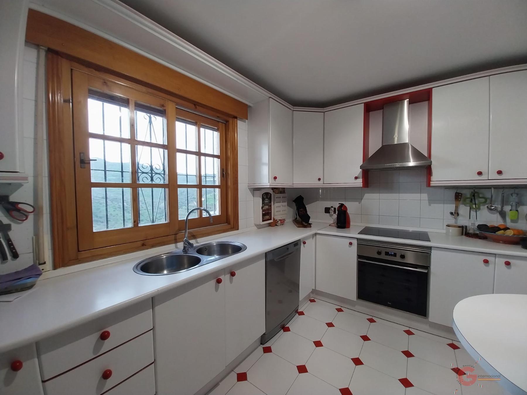 For sale of rural property in Itrabo