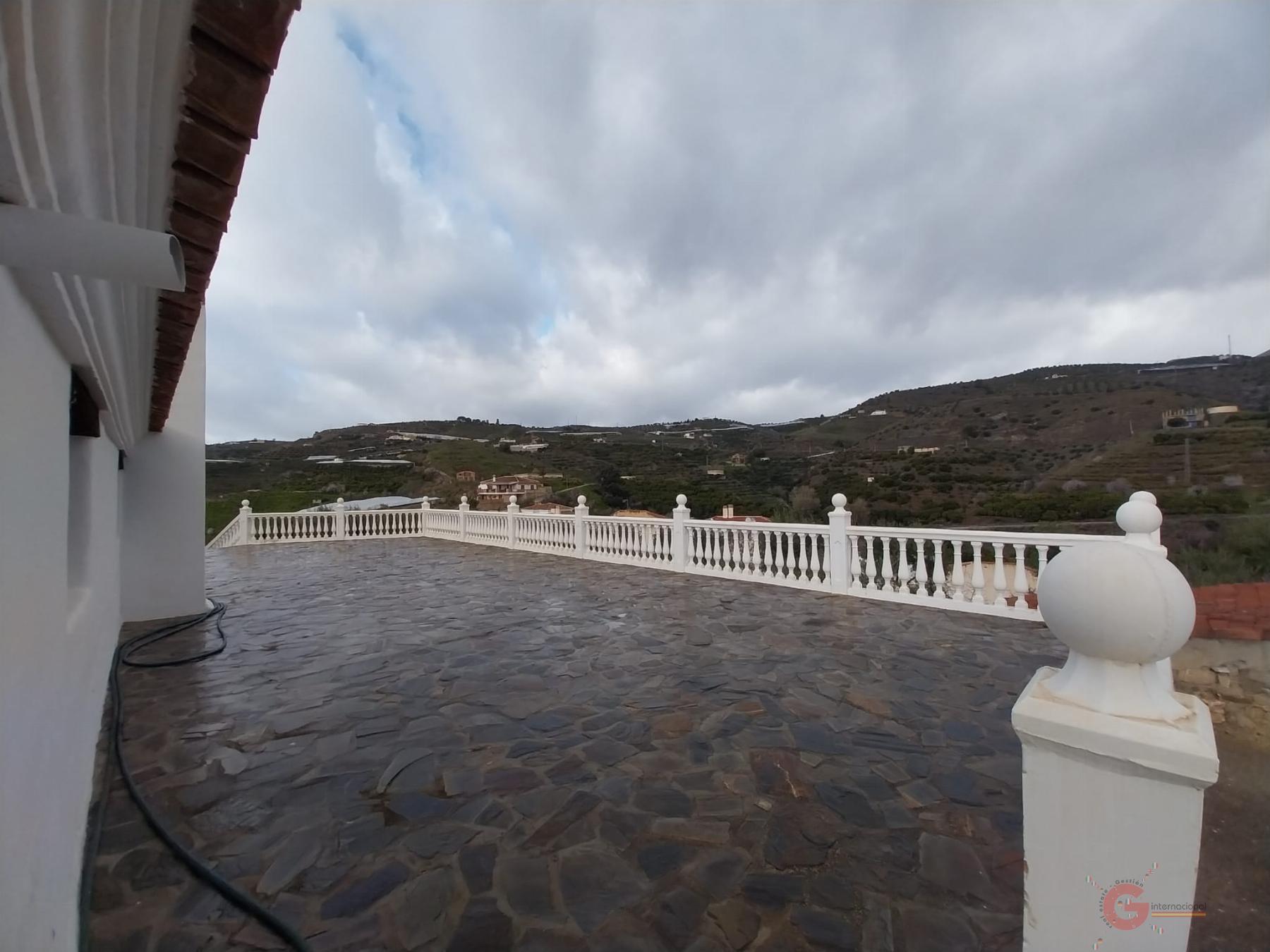 For sale of rural property in Itrabo
