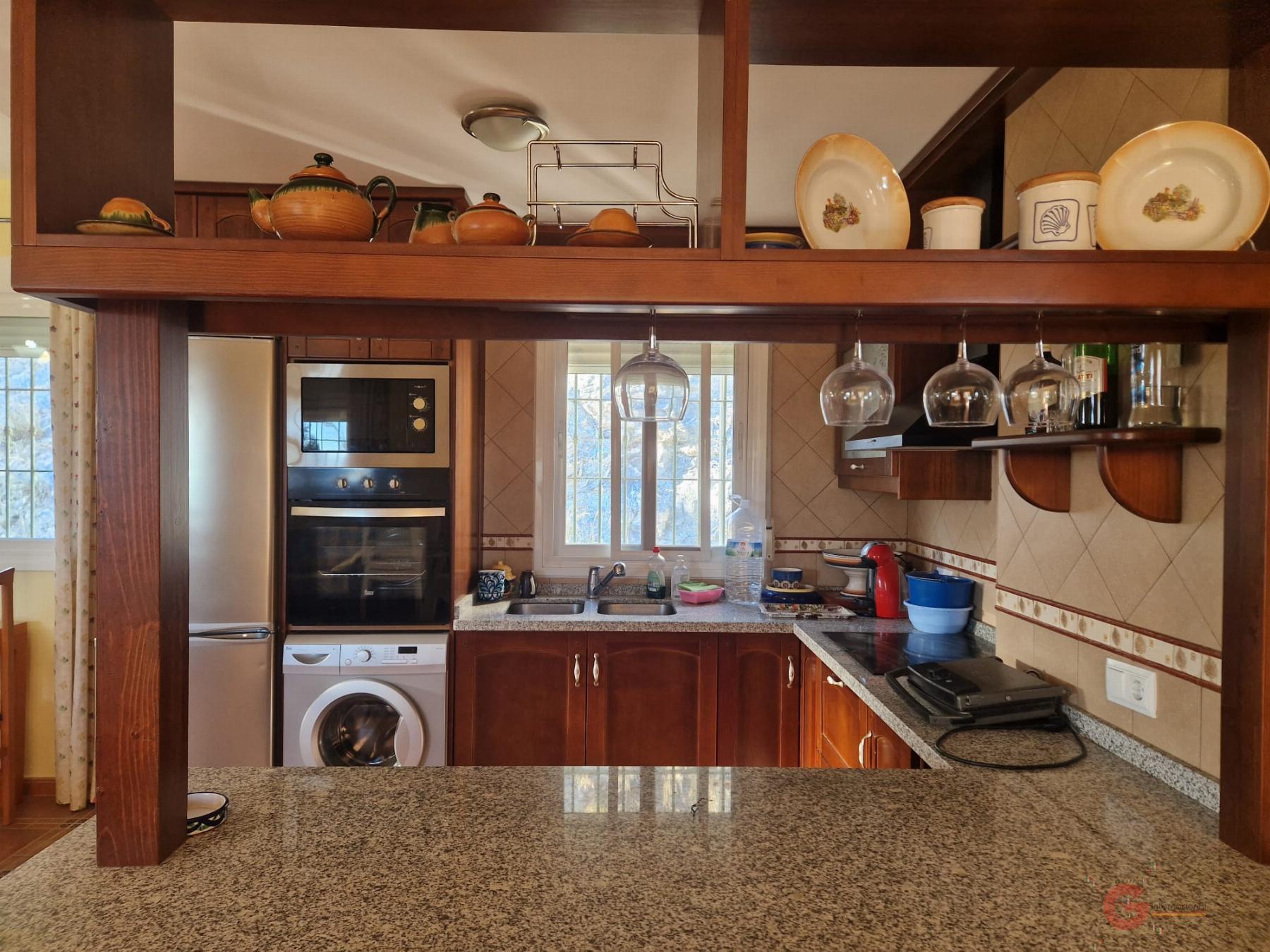 Venta de finca rústica en Itrabo