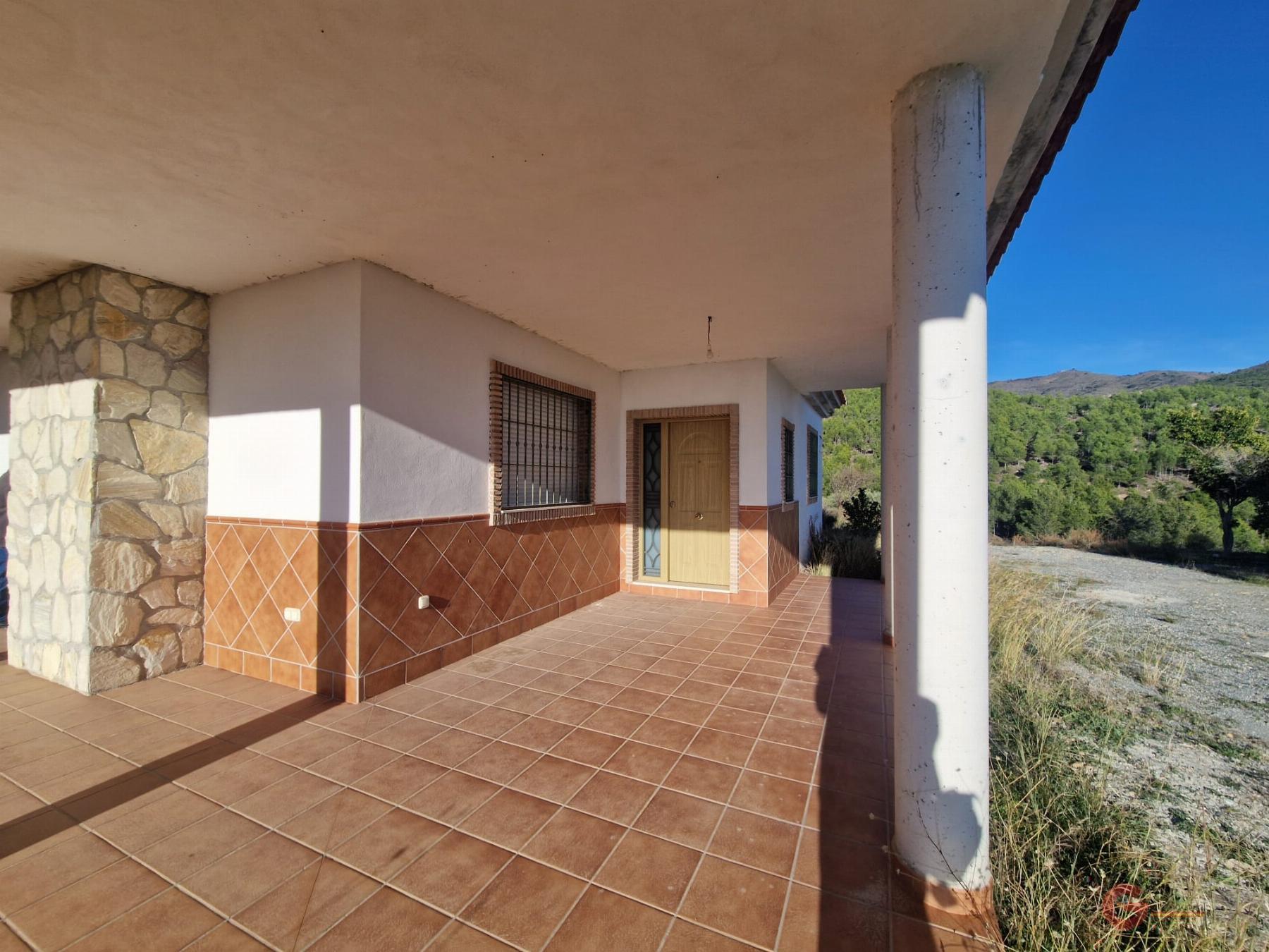 Venta de finca rústica en Itrabo