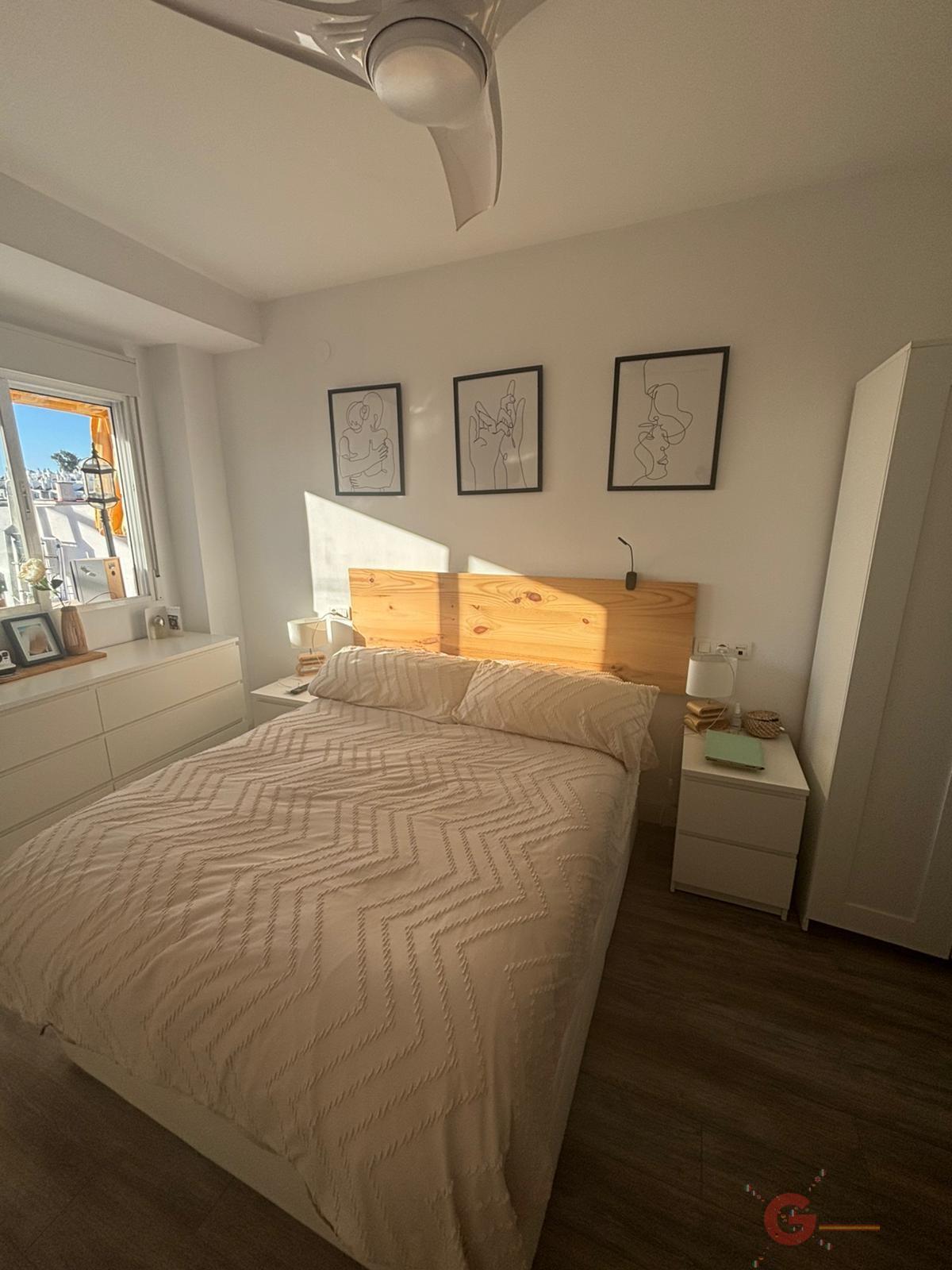 For sale of apartment in Almuñécar