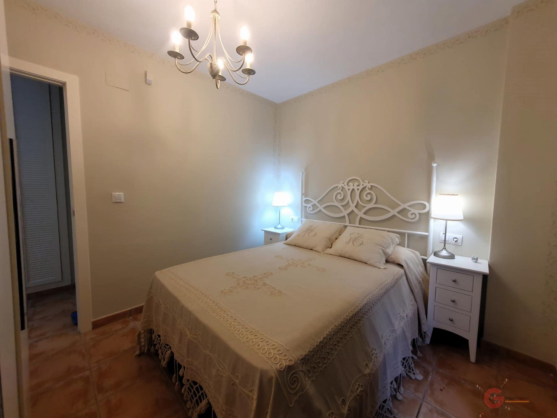 Venta de piso en Vélez de Benaudalla