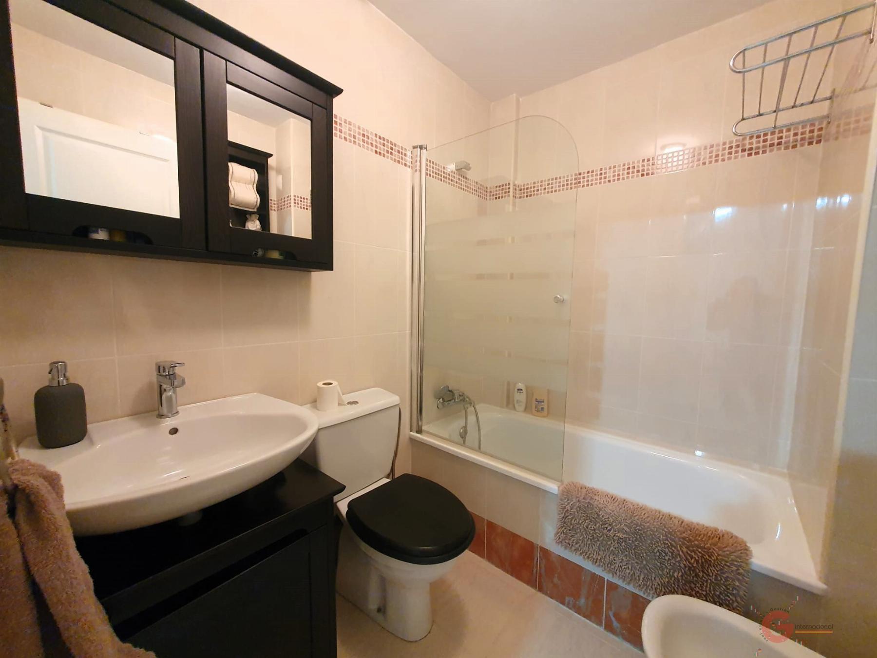Venta de piso en Vélez de Benaudalla