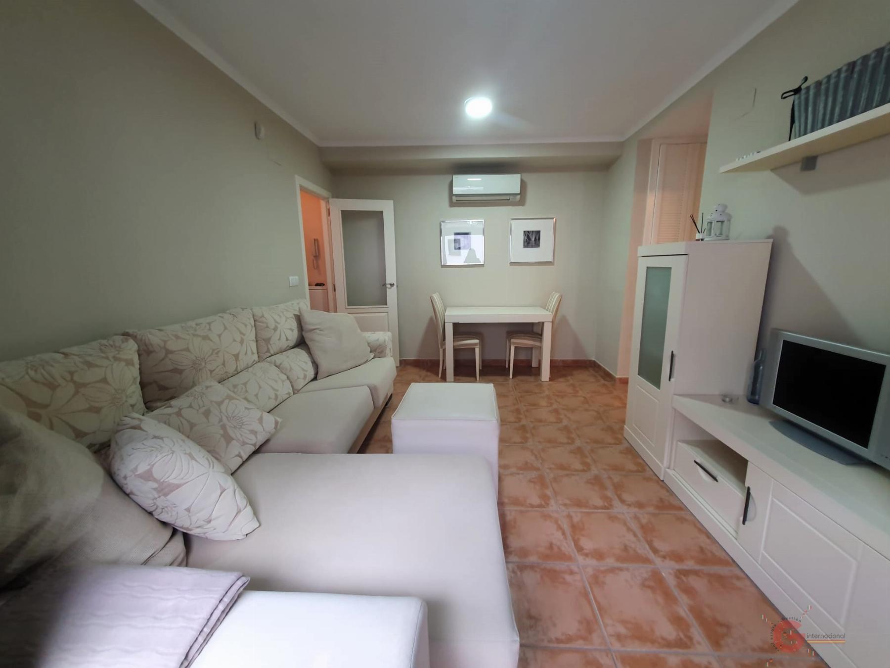 Venta de piso en Vélez de Benaudalla