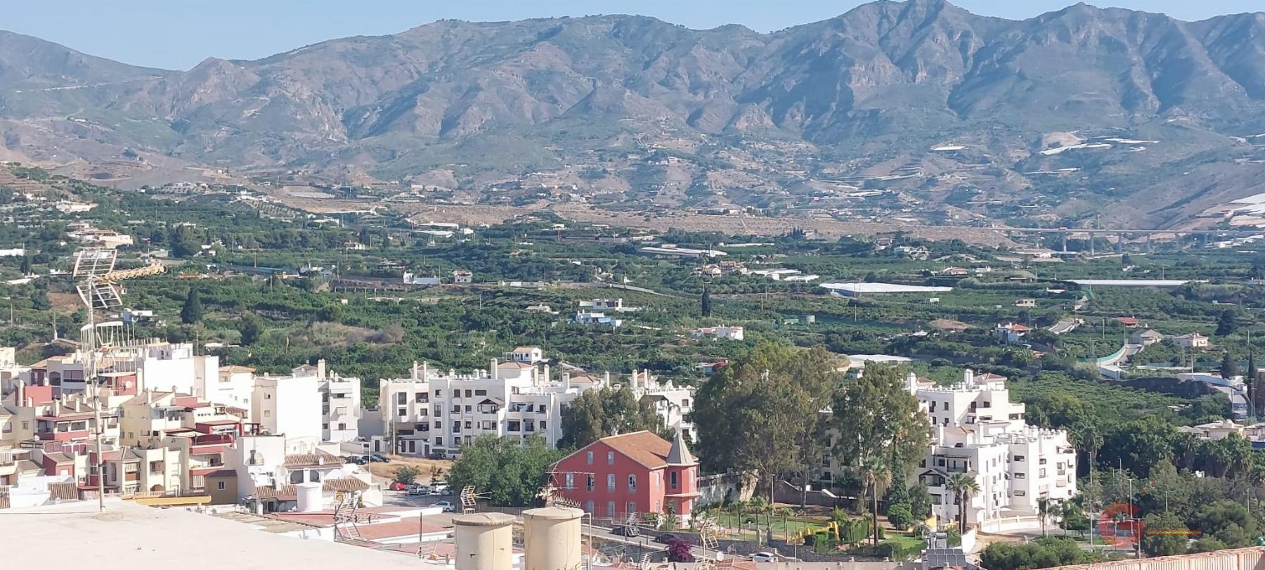 Venta de casa en Salobreña