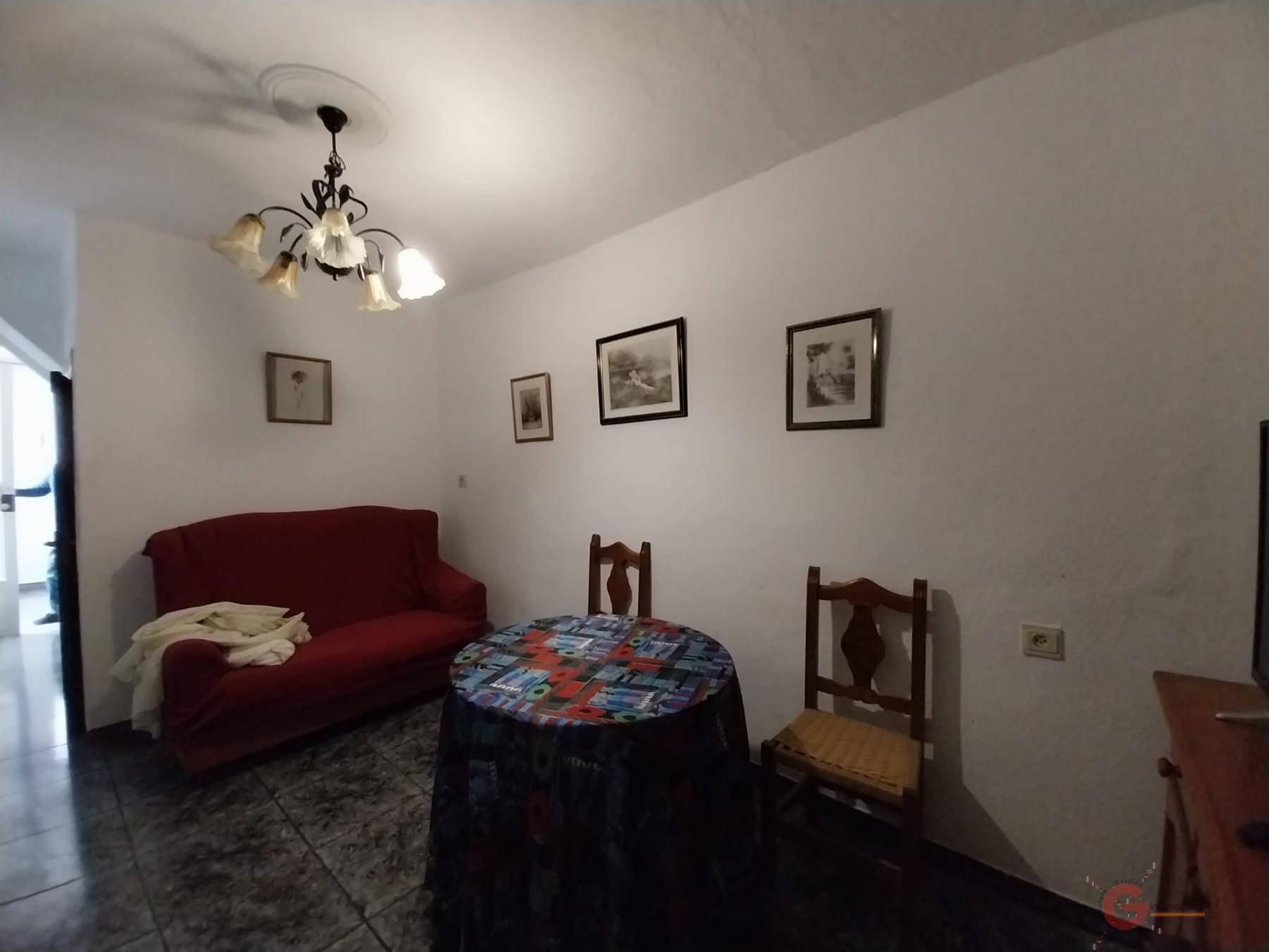 For sale of house in Molvízar