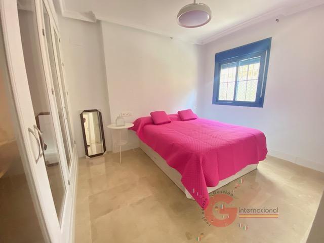 For sale of flat in Almuñécar