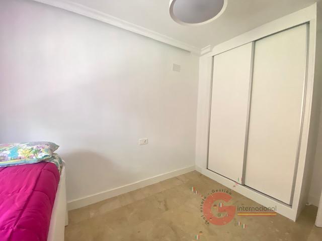 For sale of flat in Almuñécar
