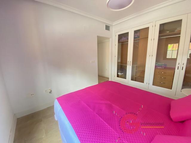 For sale of flat in Almuñécar