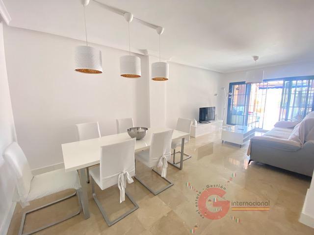 For sale of flat in Almuñécar