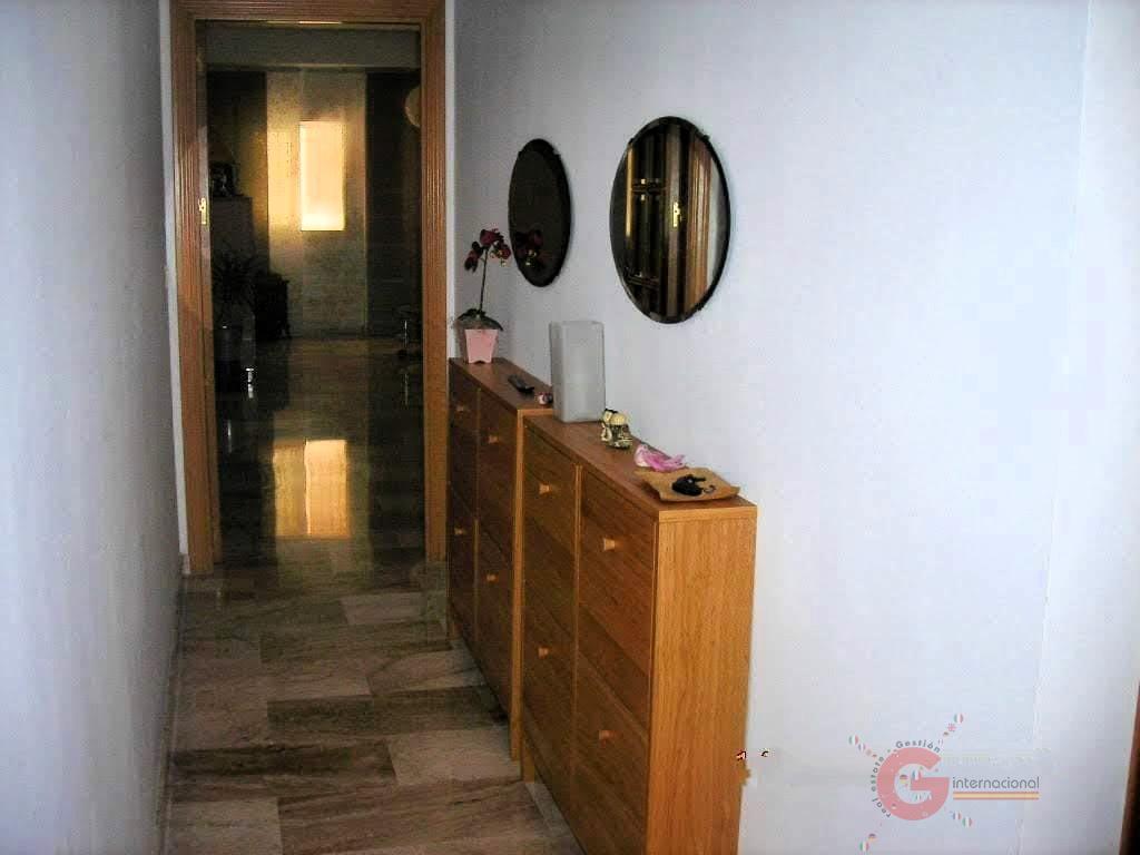 For sale of flat in Motril