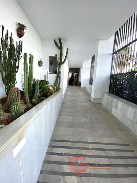 For sale of apartment in Almuñécar