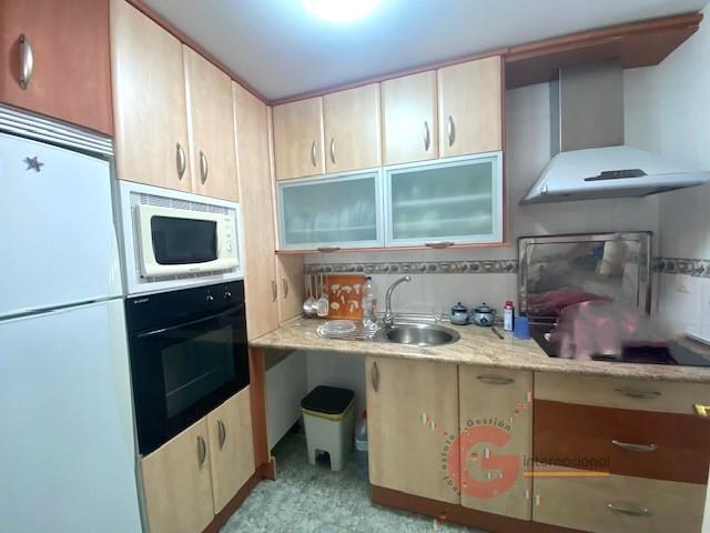 For sale of apartment in Almuñécar