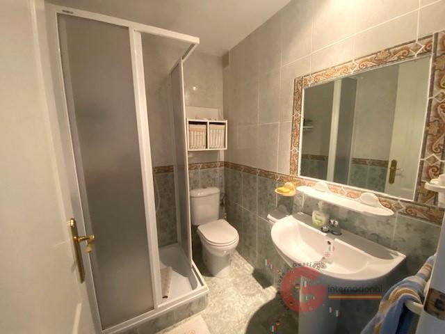 For sale of apartment in Almuñécar