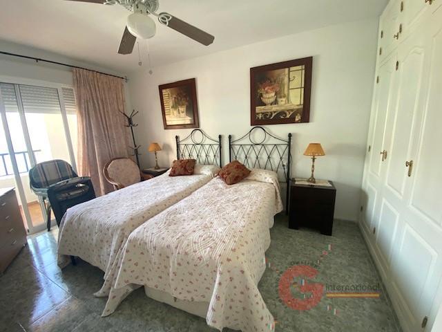 For sale of apartment in Almuñécar