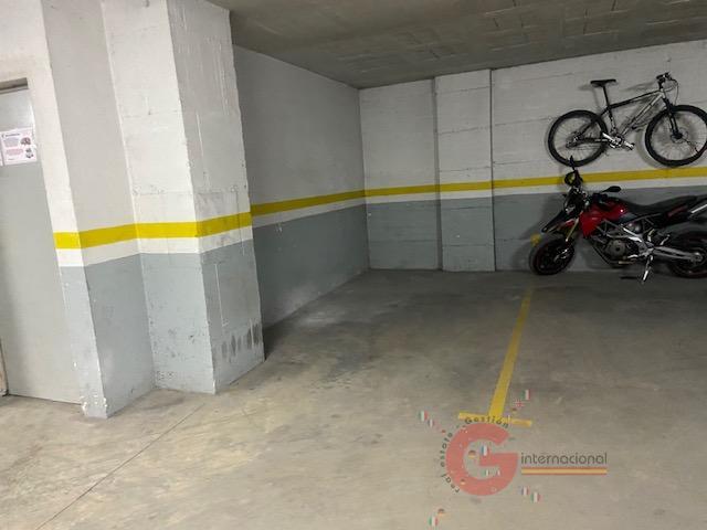 For sale of garage in Almuñécar