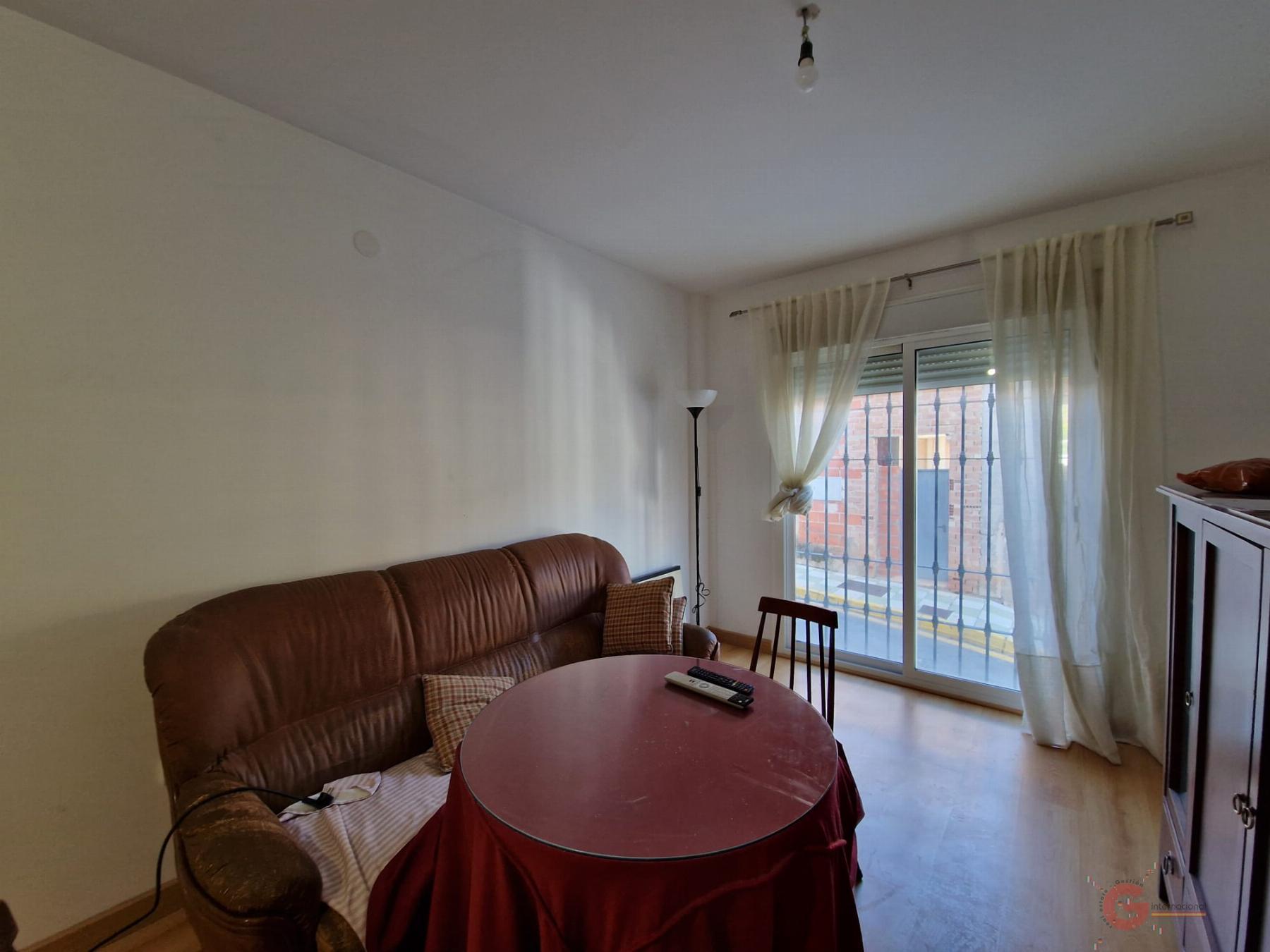 For sale of flat in Itrabo
