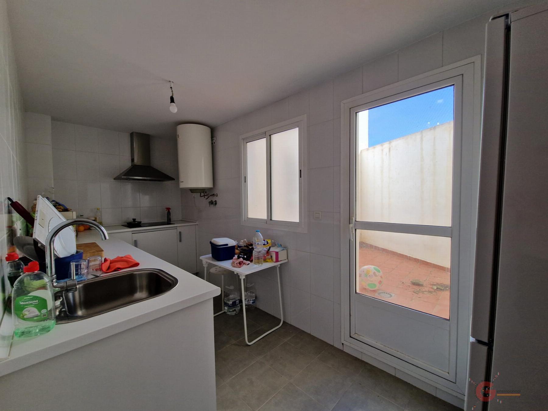 For sale of flat in Itrabo