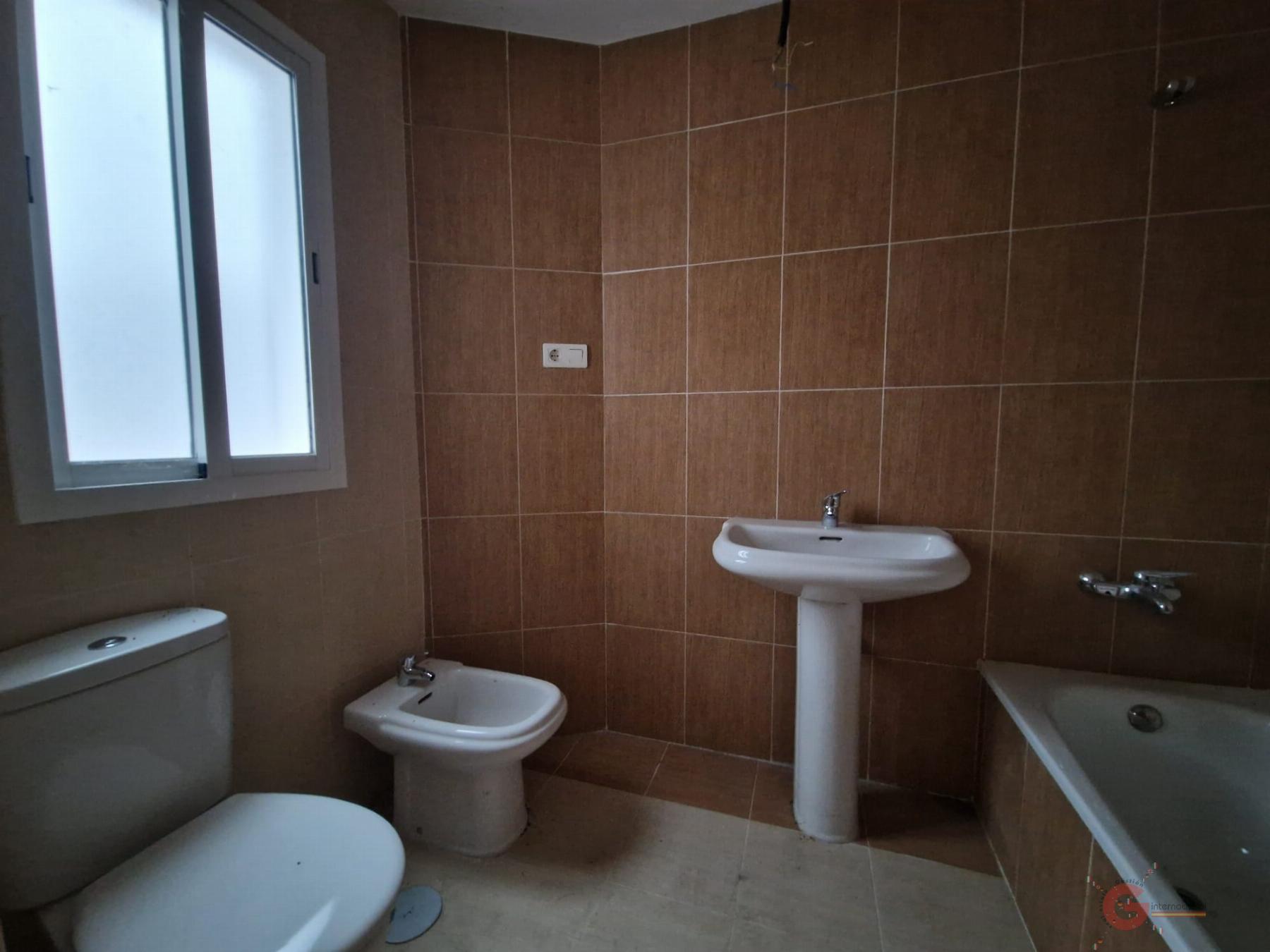 For sale of flat in Itrabo