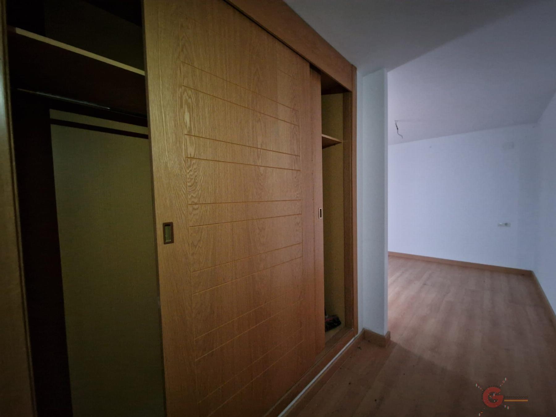 For sale of flat in Itrabo