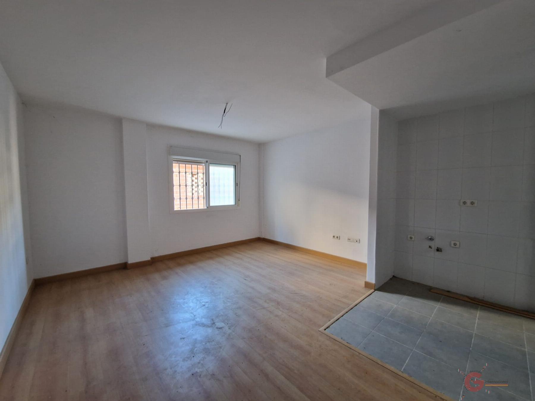 For sale of flat in Itrabo