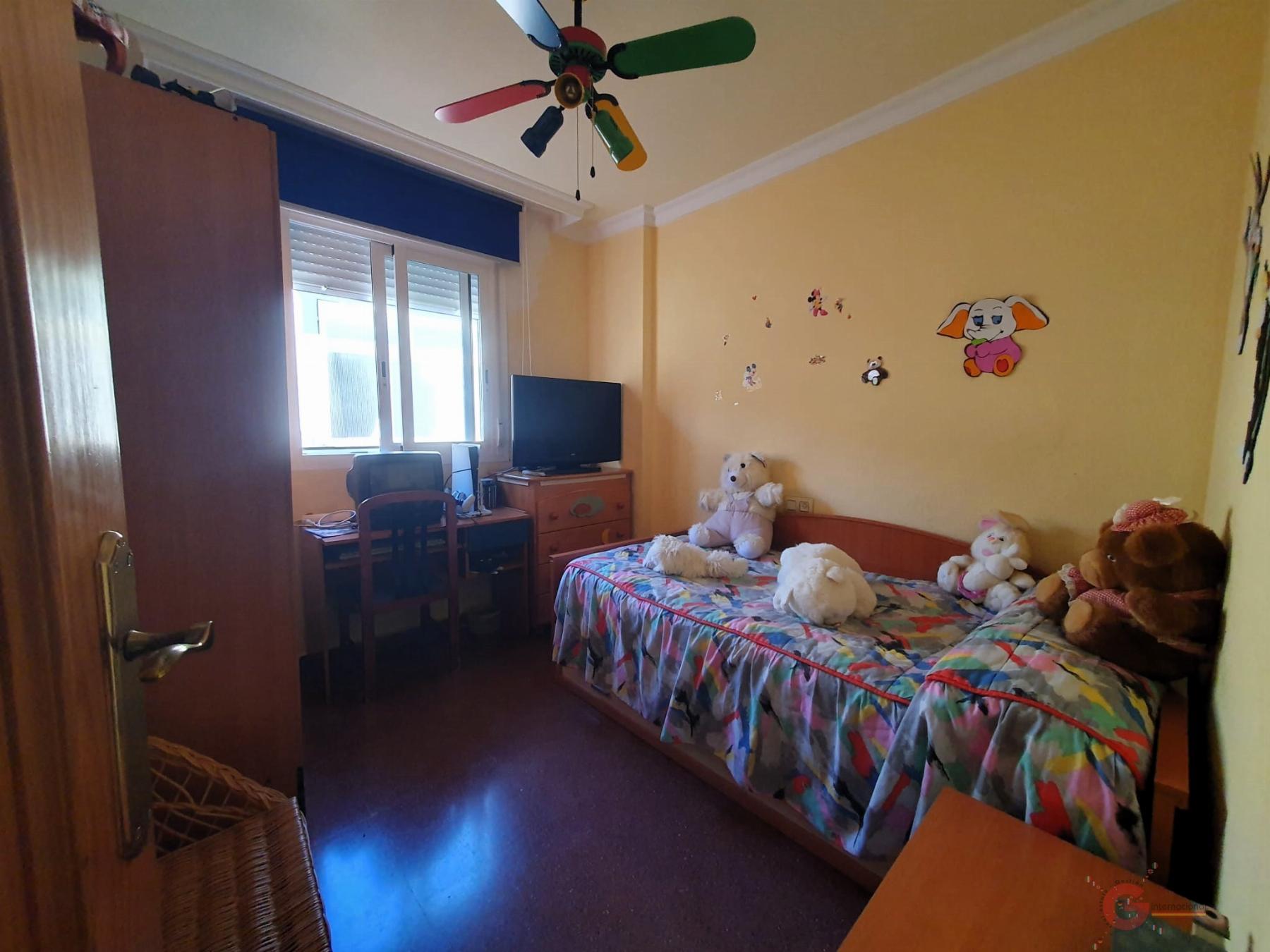 For sale of flat in Motril