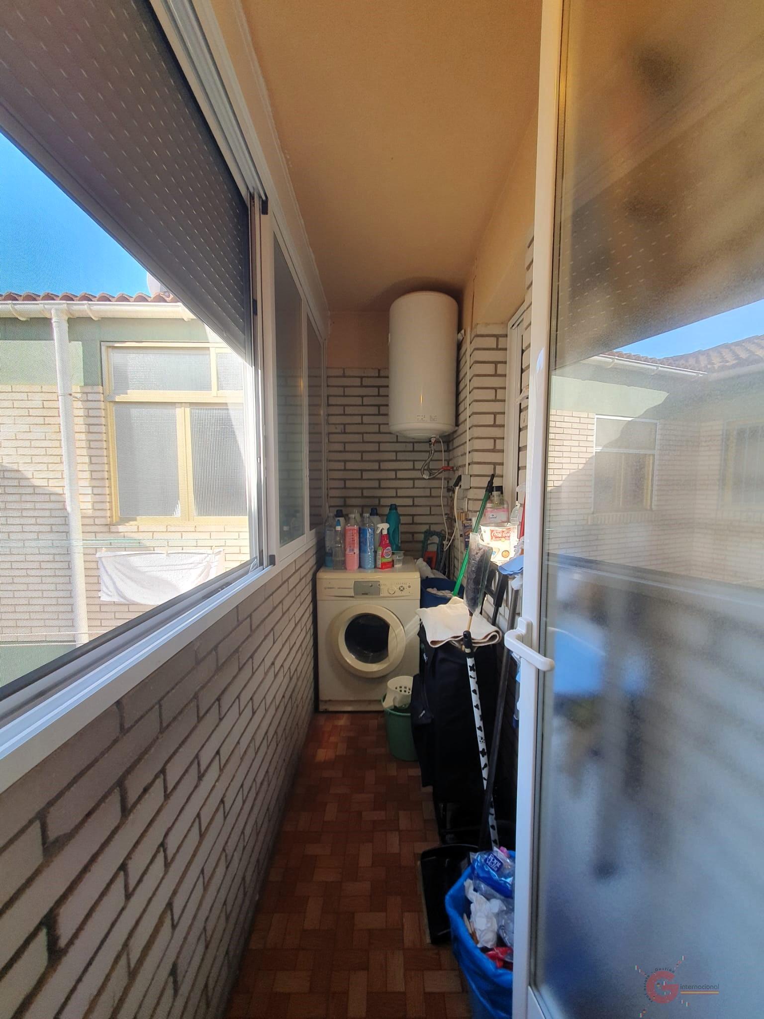 For sale of flat in Motril