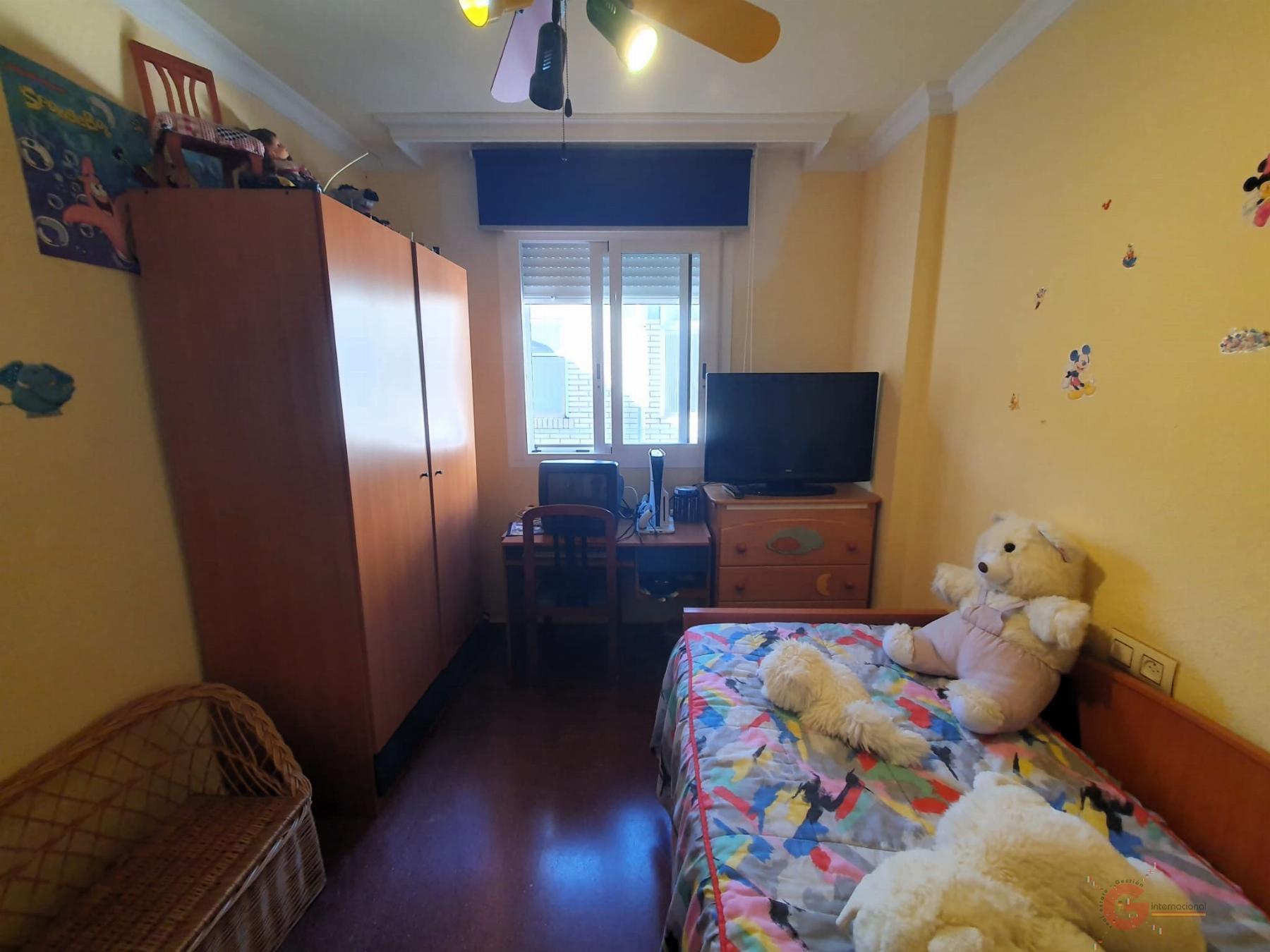 For sale of flat in Motril