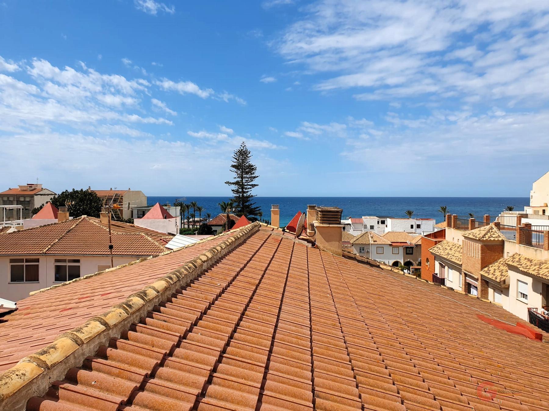 For sale of house in Torrenueva