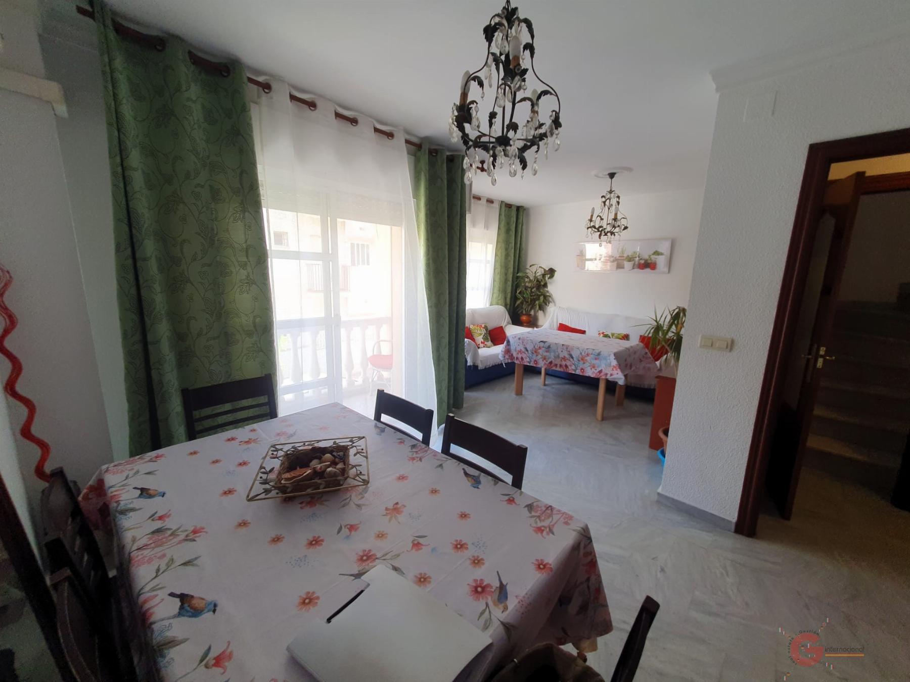 For sale of house in Torrenueva