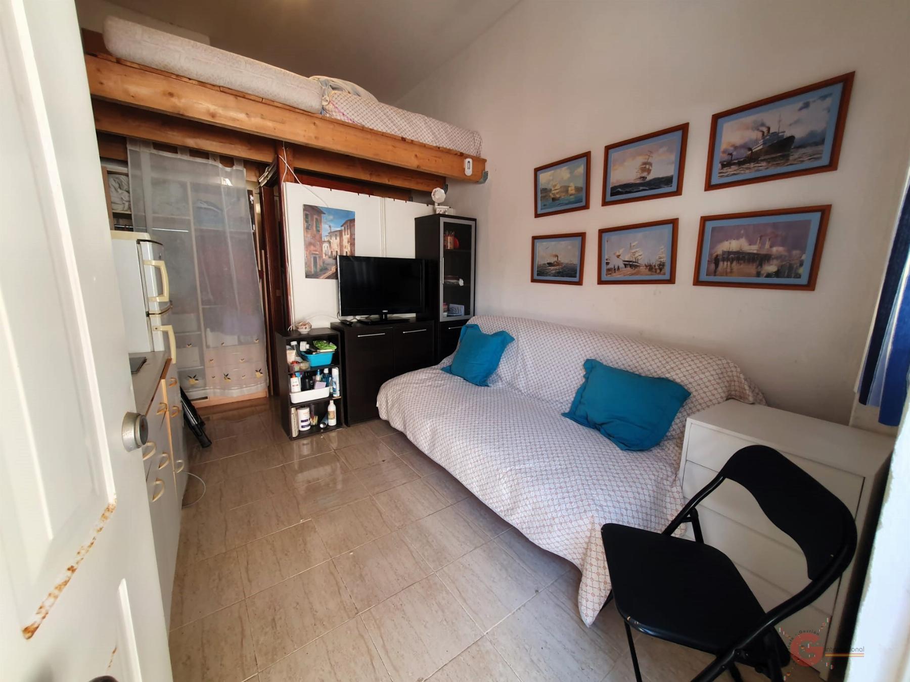 For sale of house in Torrenueva