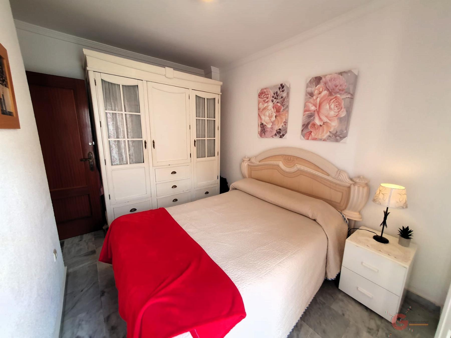 For sale of house in Torrenueva