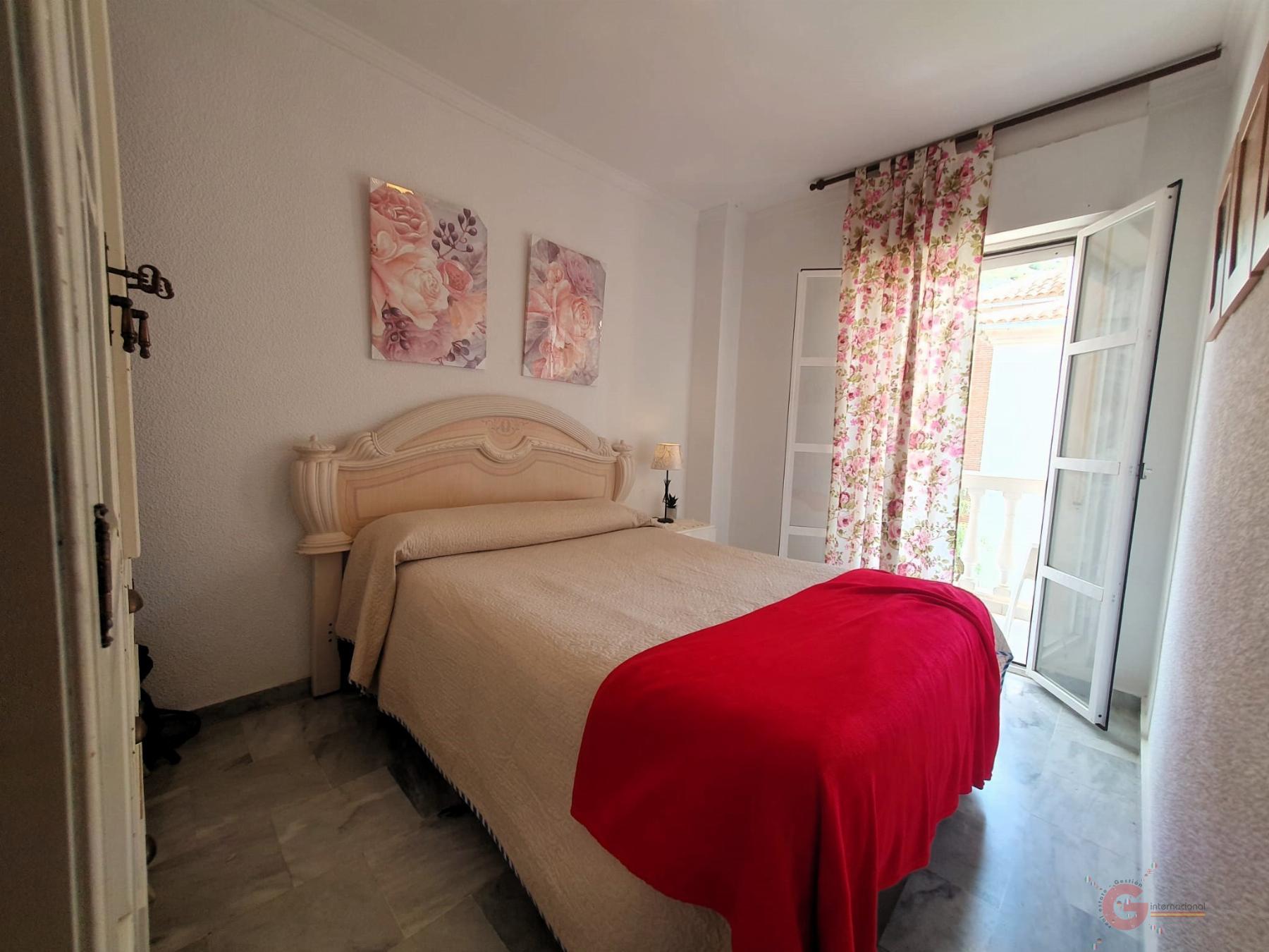 For sale of house in Torrenueva